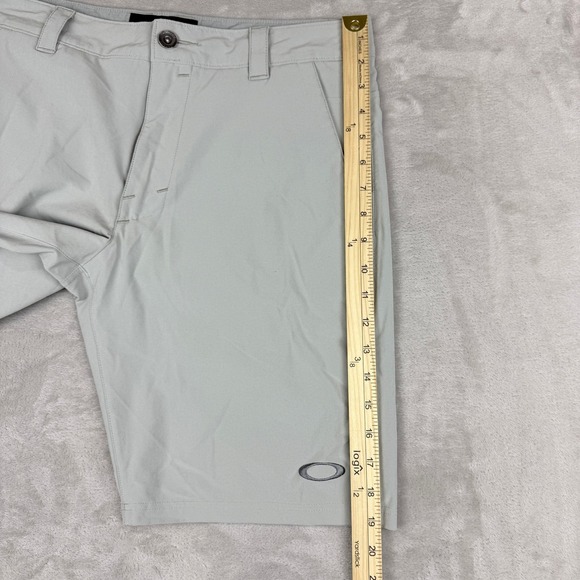 Oakley Shorts Mens 32 Light Gray Performance Active Golf Stretch Lightweight - Picture 14 of 15